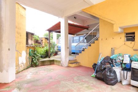 Casa à venda com 326m², 4 quartos e 5 vagasGaragem e quintal