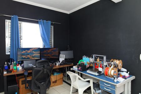 Casa à venda com 326m², 4 quartos e 5 vagasQuarto 2