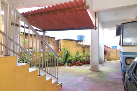 Casa à venda com 326m², 4 quartos e 5 vagasGaragem e quintal