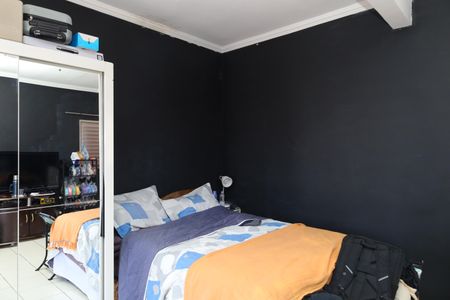 Casa à venda com 326m², 4 quartos e 5 vagasQuarto 2