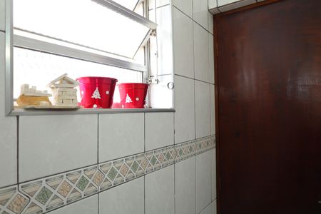 Casa à venda com 326m², 4 quartos e 5 vagasBanheiro 3