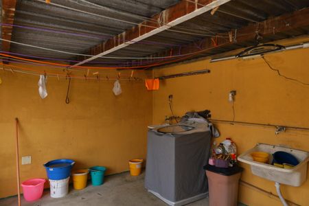 Casa à venda com 326m², 4 quartos e 5 vagasÁrea de Serviço 2