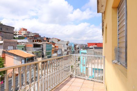 Casa à venda com 326m², 4 quartos e 5 vagasVaranda 1