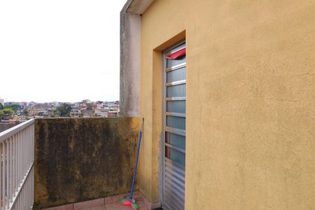 Casa à venda com 326m², 4 quartos e 5 vagasVaranda 2