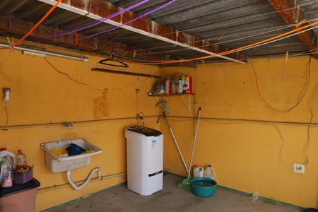 Casa à venda com 326m², 4 quartos e 5 vagasÁrea de Serviço 2