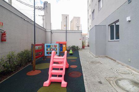 Apartamento à venda com 40m², 2 quartos e sem vaga Apartamento à venda com 40m², 2 quartos e sem vagaÁrea comum - Playground