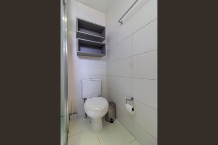 Apartamento à venda com 85m², 2 quartos e 2 vagasSuíte - Banheiro