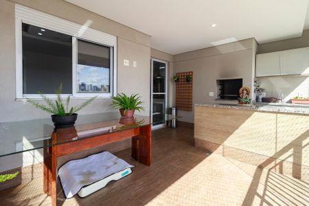 Apartamento à venda com 85m², 2 quartos e 2 vagasSala - Varanda