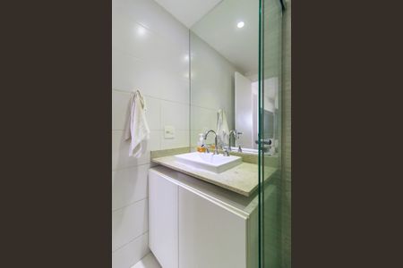 Apartamento à venda com 85m², 2 quartos e 2 vagasBanheiro 2