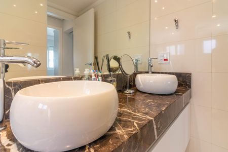 Apartamento à venda com 67m², 2 quartos e 1 vagaBanheiro