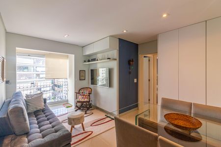 Sala de apartamento à venda com 2 quartos, 90m² em Vila Olímpia, São Paulo