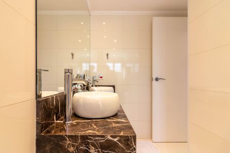 Apartamento à venda com 67m², 2 quartos e 1 vagaBanheiro