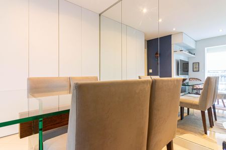 Apartamento à venda com 67m², 2 quartos e 1 vagaSala de Jantar