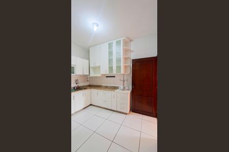 Casa para alugar com 260m², 4 quartos e 3 vagasCozinha