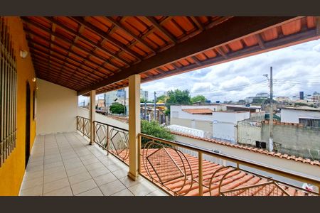 Casa para alugar com 260m², 4 quartos e 3 vagasVaranda