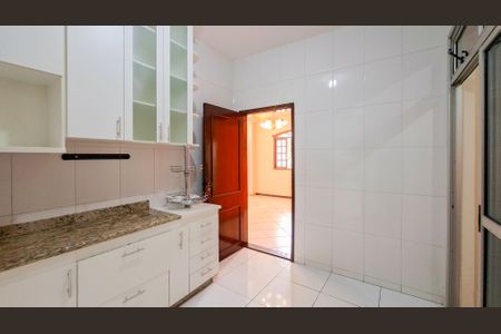 Cozinha de casa para alugar com 4 quartos, 260m² em União, Belo Horizonte