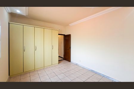 Casa para alugar com 260m², 4 quartos e 3 vagasQuarto 4