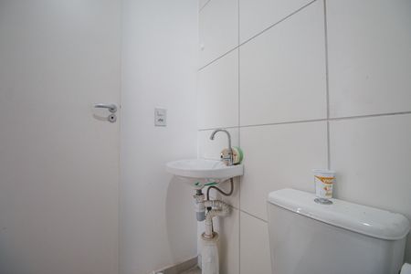 Apartamento para alugar com 48m², 2 quartos e sem vagaBanheiro