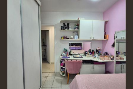 Apartamento à venda com 189m², 4 quartos e 2 vagasQuarto 