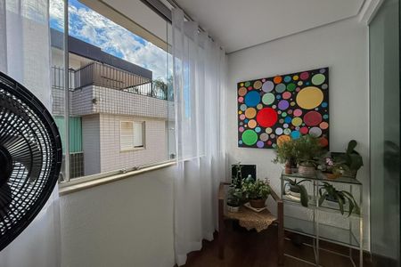 Apartamento à venda com 3 quartos, 190m² em Buritis, Belo Horizonte