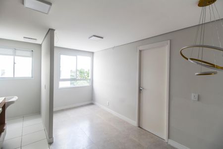 Sala  de apartamento para alugar com 1 quarto, 30m² em Chacara Santa Lucia, Carapicuíba