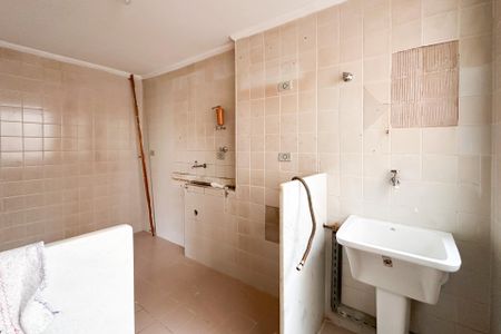 Apartamento para alugar com 73m², 3 quartos e 1 vagaÁrea de Serviço