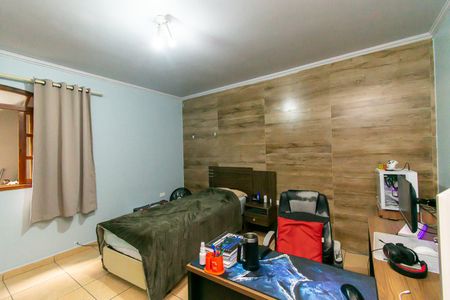 Casa para alugar com 300m², 4 quartos e 2 vagasQuarto