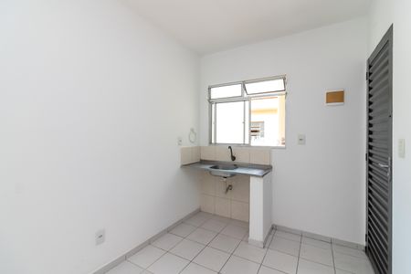 Apartamento para alugar com 30m², 1 quarto e sem vaga Apartamento para alugar com 30m², 1 quarto e sem vagaCozinha