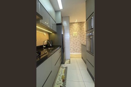 Apartamento à venda com 56m², 2 quartos e 1 vagaCozinha 