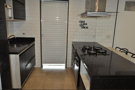 Casa à venda com 2 quartos, 74m² em Abolição, Rio de Janeiro