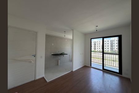 Sala de apartamento para alugar com 2 quartos, 46m² em Barra Olímpica, Rio de Janeiro