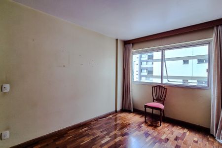 Apartamento à venda com 154m², 3 quartos e 2 vagas Apartamento à venda com 154m², 3 quartos e 2 vagasQuarto 3