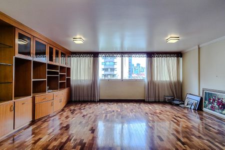 Apartamento à venda com 154m², 3 quartos e 2 vagas Apartamento à venda com 154m², 3 quartos e 2 vagasSala