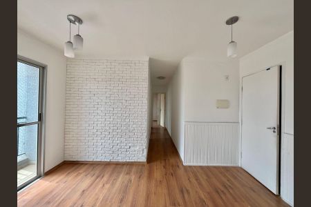 Sala de apartamento para alugar com 2 quartos, 50m² em Vila Mimosa, Campinas