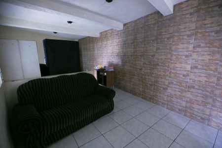 Casa para alugar com 70m², 1 quarto e 1 vaga Casa para alugar com 70m², 1 quarto e 1 vagaSala