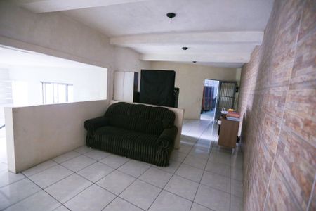 Sala de casa para alugar com 1 quarto, 70m² em Vila Fanton, São Paulo