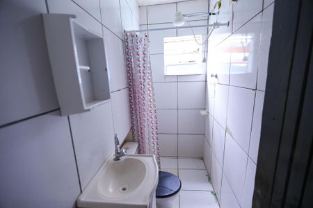 Casa para alugar com 70m², 1 quarto e 1 vaga Casa para alugar com 70m², 1 quarto e 1 vagaBanheiro