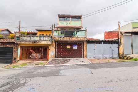 Casa para alugar com 140m², 3 quartos e 1 vagaFachada