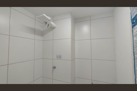 Apartamento para alugar com 37m², 2 quartos e sem vagaBanheiro