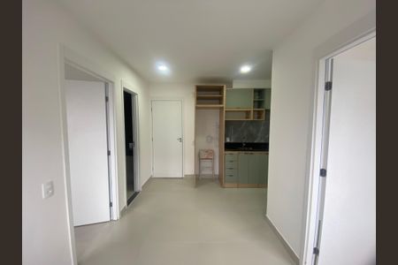 Sala de apartamento para alugar com 2 quartos, 37m² em Jardim Caravelas, São Paulo