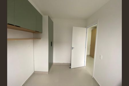 Quarto 2 de apartamento para alugar com 2 quartos, 37m² em Jardim Caravelas, São Paulo