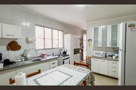 Apartamento à venda com 180m², 3 quartos e 2 vagasCozinha