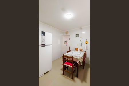 Apartamento à venda com 180m², 3 quartos e 2 vagasCozinha