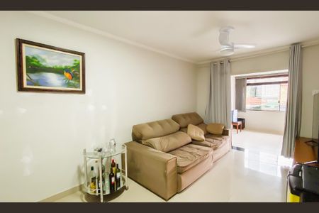 Apartamento à venda com 180m², 3 quartos e 2 vagasSala