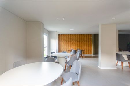 Apartamento para alugar com 36m², 2 quartos e sem vagaÁrea comum - Salão de festas