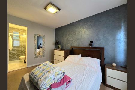 Apartamento para alugar com 128m², 3 quartos e 1 vagaSuíte 