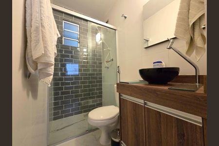 Apartamento para alugar com 128m², 3 quartos e 1 vagaBanheiro da Suíte