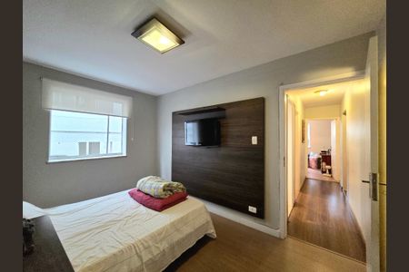 Apartamento para alugar com 128m², 3 quartos e 1 vagaSuíte
