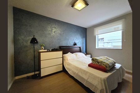 Apartamento para alugar com 128m², 3 quartos e 1 vagaSuíte 