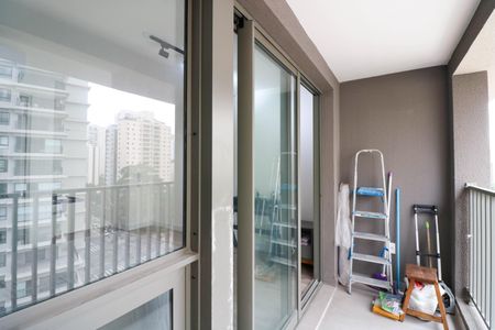 Varanda de kitnet/studio à venda com 1 quarto, 26m² em Cidade Monções, São Paulo